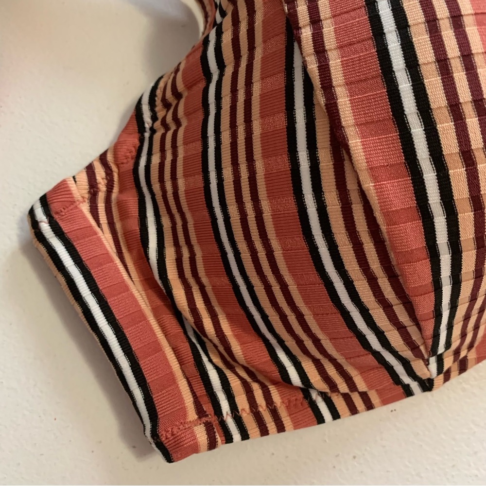 Shade & Shore Boho Southwest Striped Bikini Top Swimwear Size 36B NWT - Picture 4 of 13